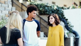 人工智能:应用、挑战与未来 人工智能:应用、挑战与未来