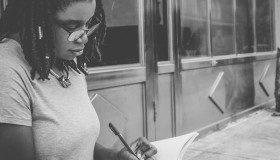 AI智能写作助手:文心一言 AI智能写作助手:文心一言