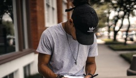 AI智能写作助手:创作新风潮 AI智能写作助手:创作新风潮