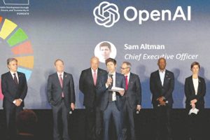 挑战谷歌！ChatGPT搜索功能正式上线，记者实测揭示“幻觉”仍存，中文结果待提升