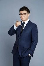 严伯钧的“数字分身”：真假难辨的科技新宠！