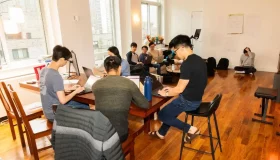 AI编程助手来袭：华人团队助力一键编码，程序员面临失业危机！